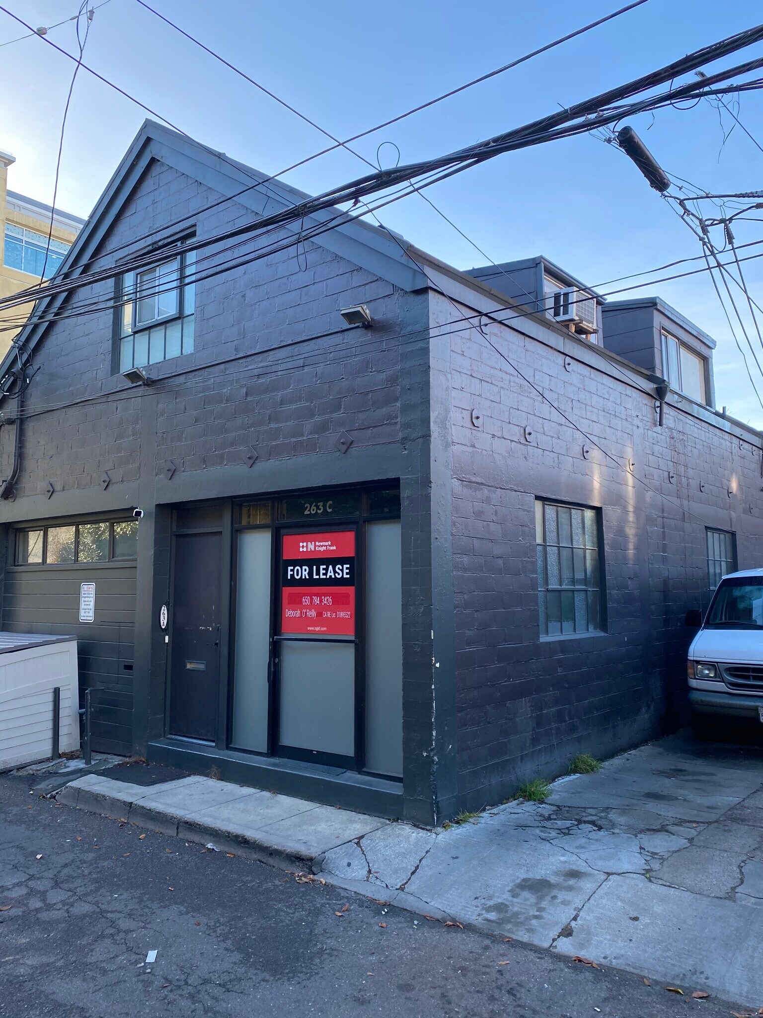 263 Hatch Ln, Burlingame, CA for lease Primary Photo- Image 1 of 10