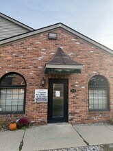 42621 Garfield Rd, Clinton Township, MI for lease Building Photo- Image 1 of 11