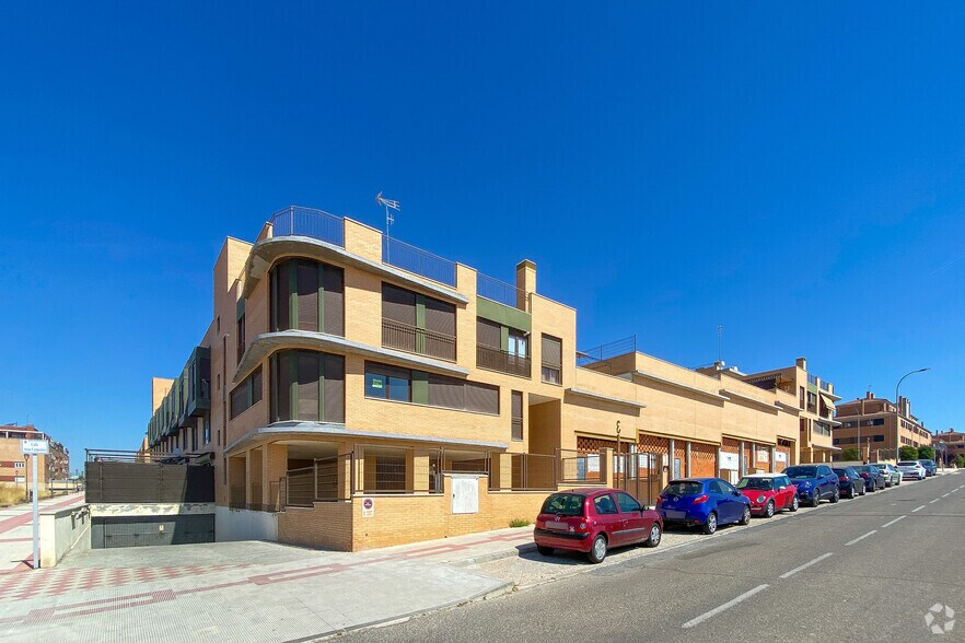 Calle Carlos Zabaleta, 3, Illescas, Toledo à vendre - Photo du bâtiment - Image 2 de 2