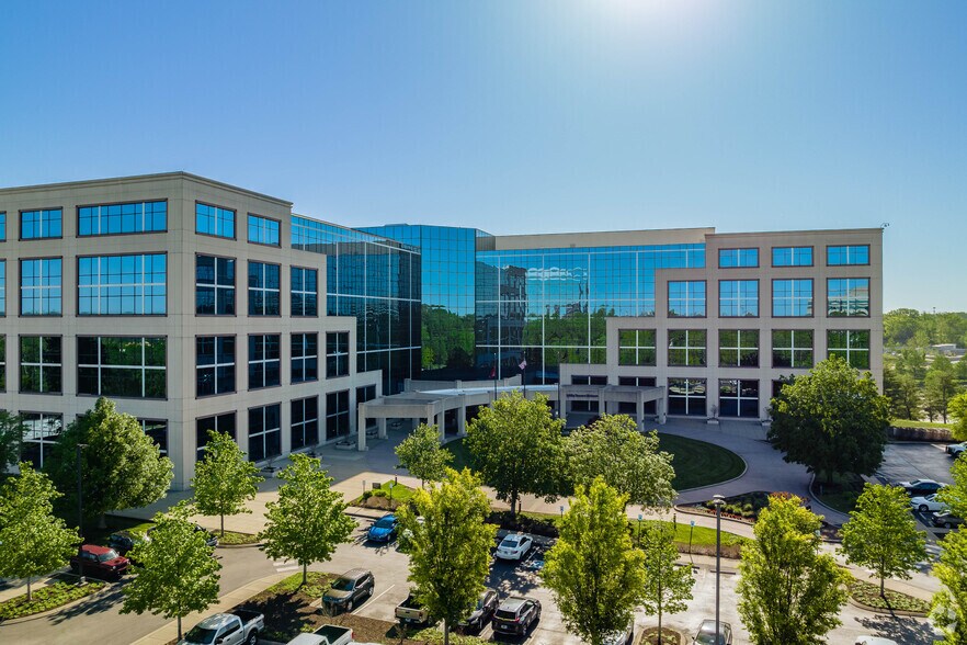 26 Century Blvd, Nashville, TN à louer - Photo du bâtiment - Image 3 de 20