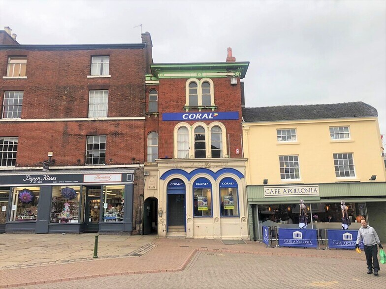 11 Market Pl, Leek à vendre - Photo du bâtiment - Image 2 de 5