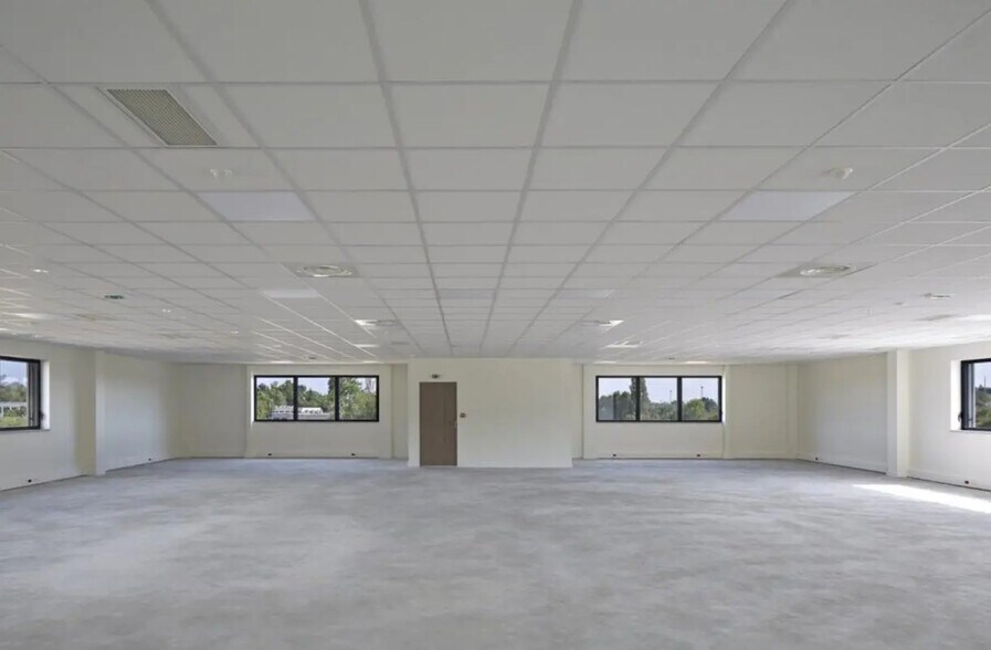 Bureau dans Dardilly à louer - Photo du bâtiment - Image 3 de 18