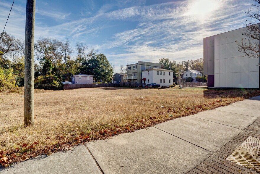 812 N 4th St, Wilmington, NC for sale - Building Photo - Image 3 of 49