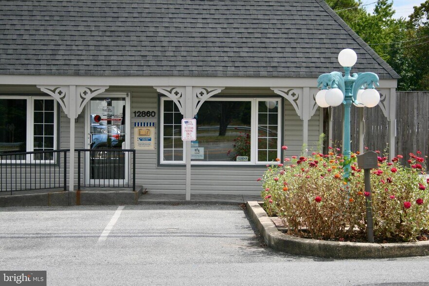 12860 Hg Trueman Rd, Lusby, MD à vendre - Photo du bâtiment - Image 2 de 8