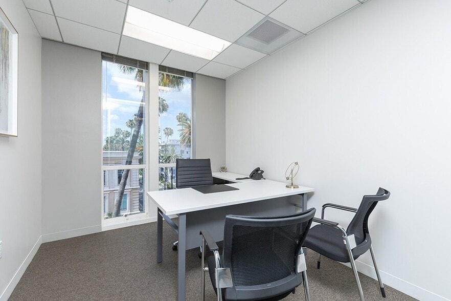 9171 wilshire Blvd, Beverly Hills, CA for lease - Interior Photo - Image 3 of 7