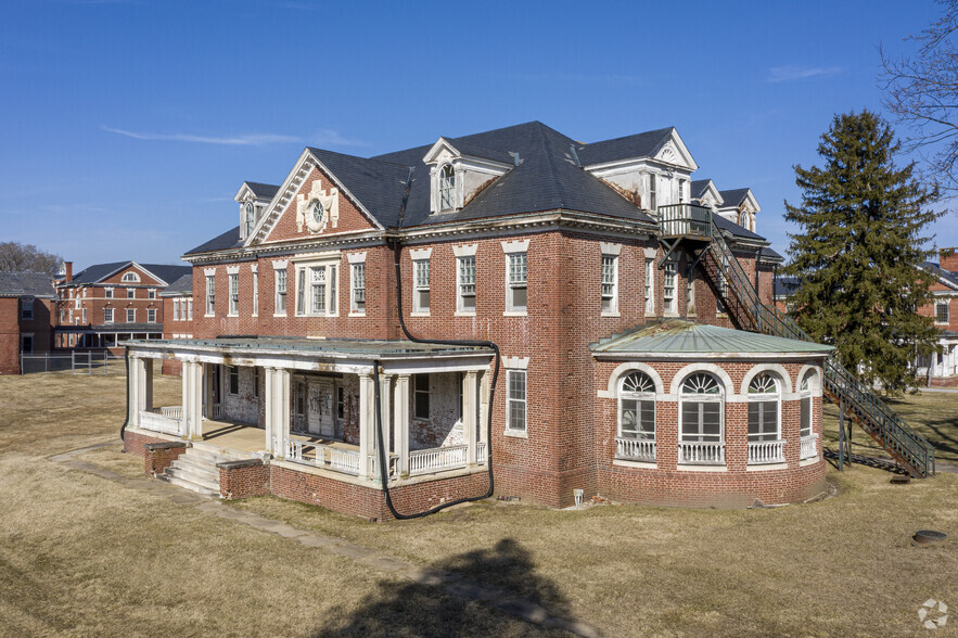 Warfield Ave, Sykesville, MD à vendre - Photo du b timent - Image 1 de 8