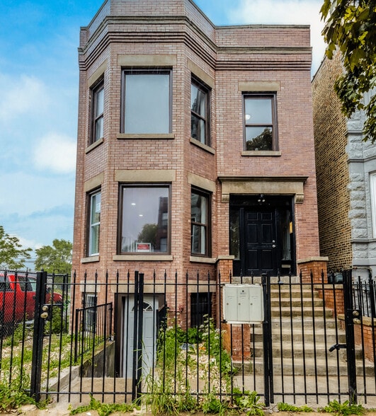 3651 W Grenshaw St, Chicago, IL à vendre - Photo du bâtiment - Image 2 de 20