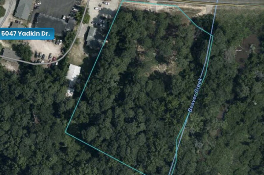 5047 Yadkin Rd, Fayetteville, NC à vendre - Photo du bâtiment - Image 2 de 2