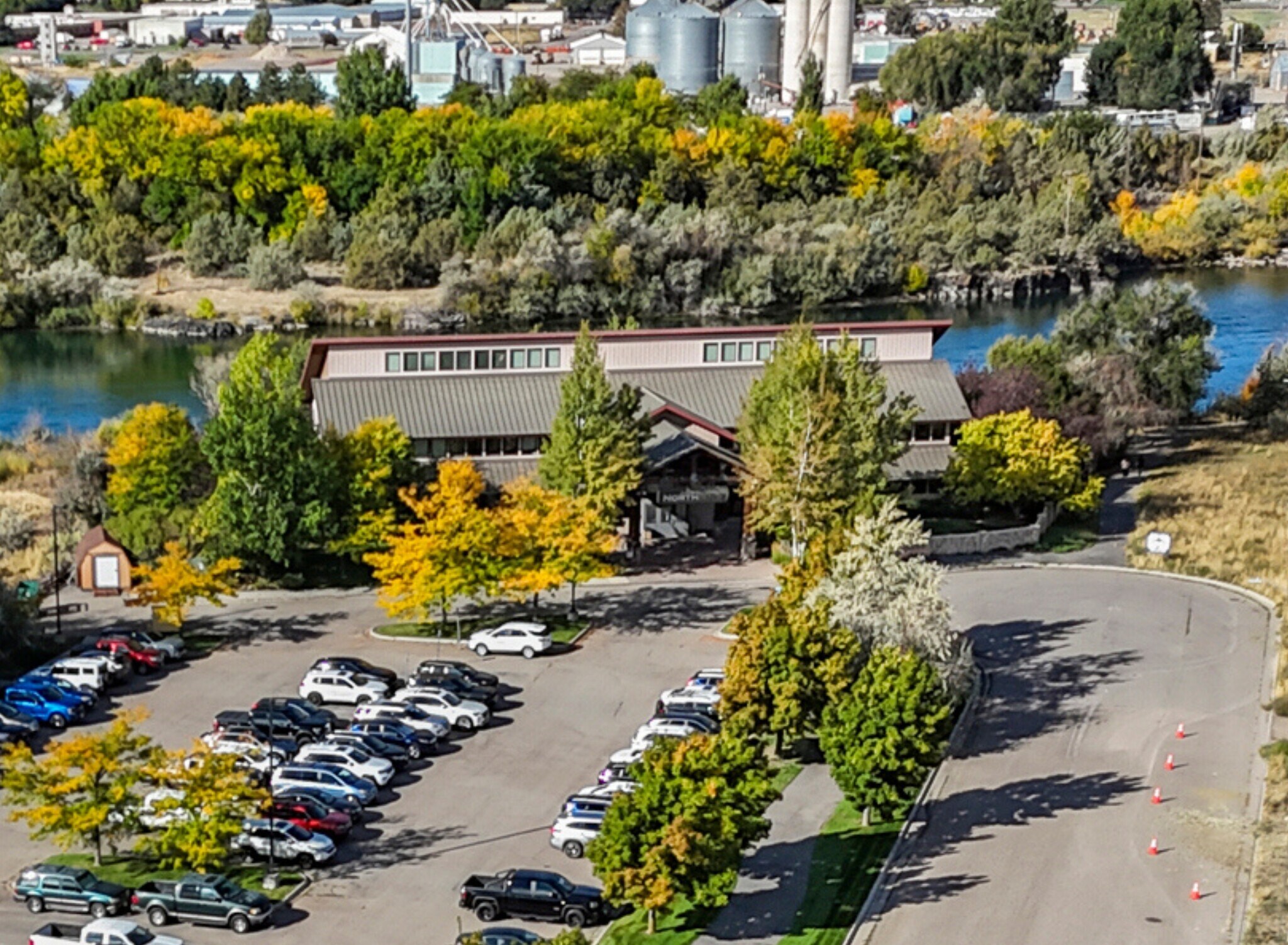 1425 Higham St, Idaho Falls, ID à vendre Photo principale- Image 1 de 29