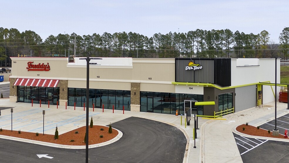 7003 Cabela Dr Nw, Huntsville, AL for lease - Building Photo - Image 3 of 4