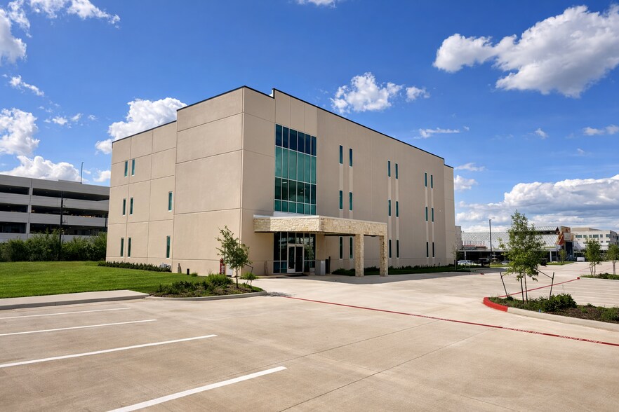 130 Bella Katy Dr, Katy, TX à louer - Photo du bâtiment - Image 2 de 5