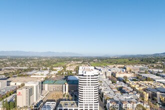 6300 Canoga Ave, Woodland Hills, CA - Aerial  map view