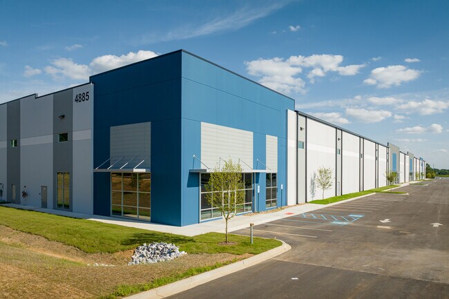 Plus de détails pour 4885 Claude Ramsey Pky, Chattanooga, TN - Industriel à louer