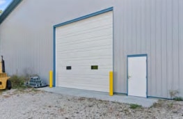 542 Anton Ct, Eagle, WI for sale - Building Photo - Image 2 of 3