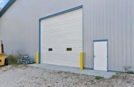 542 Anton Ct, Eagle, WI à vendre - Photo du bâtiment - Image 2 de 3