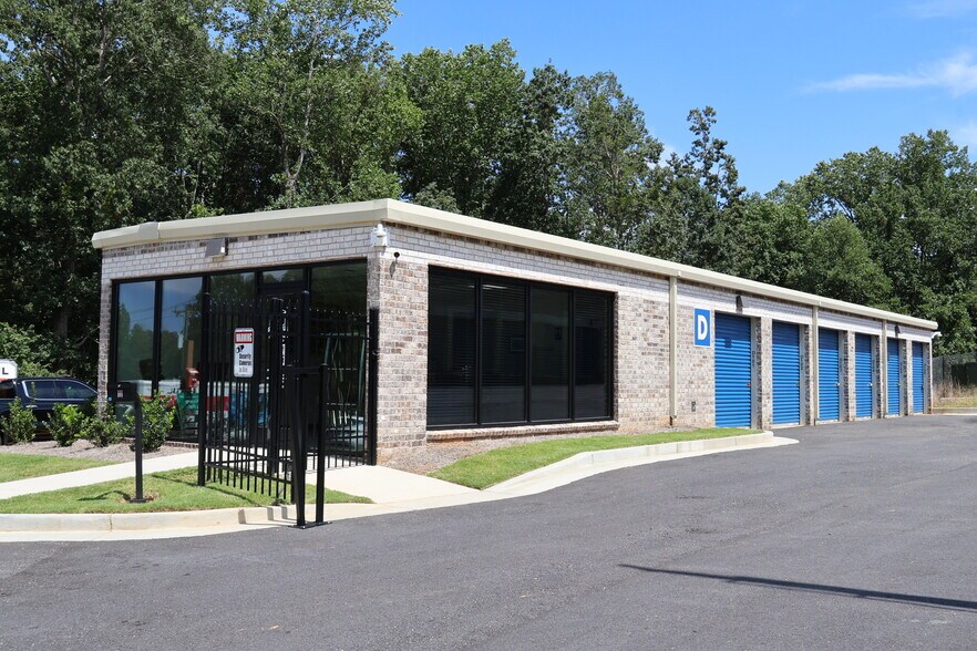 3625 McEver Rd, Oakwood, GA à vendre - Photo du bâtiment - Image 3 de 18