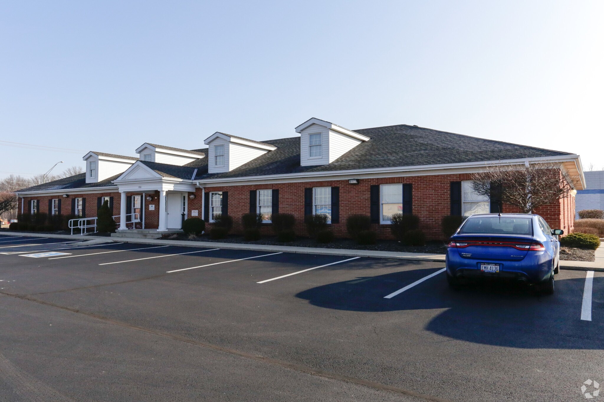 1301 E Ash St, Piqua, OH à vendre Photo principale- Image 1 de 19