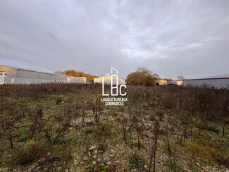 Plus de détails pour 22 Route De La Forêt, Saint-Aignan-Grandlieu - Terrain à vendre