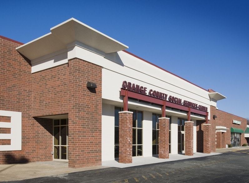 109-167 Mayo St, Hillsborough, NC à louer - Photo principale - Image 3 de 3