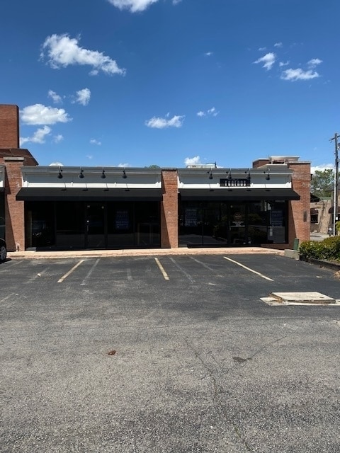 566 Buchanan Ave, Norman, OK for lease Primary Photo- Image 1 of 9
