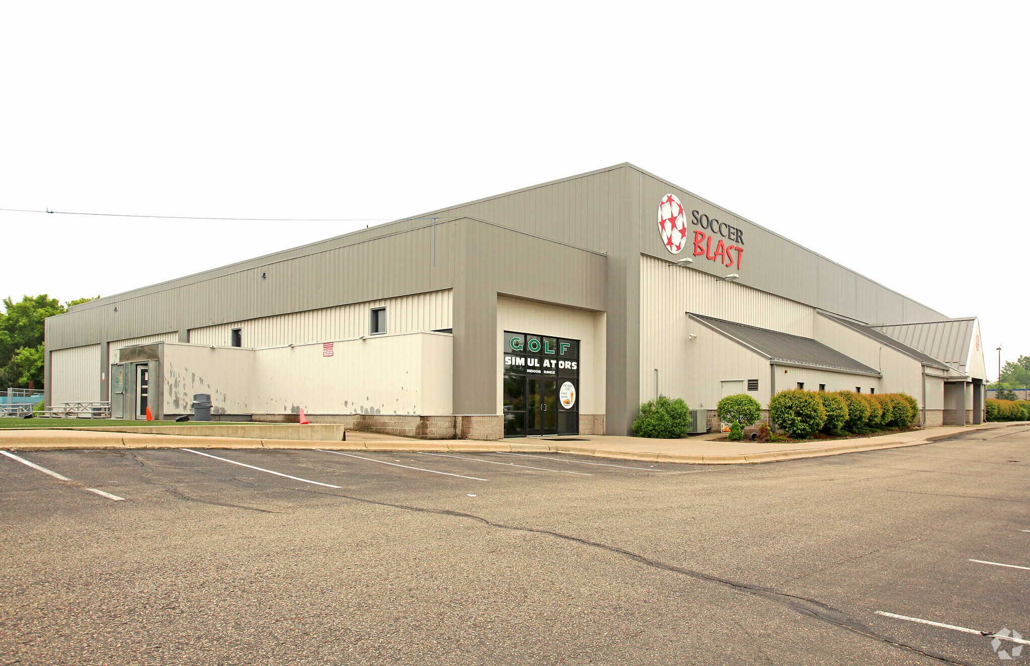 3601 145th St, Burnsville, MN à louer Photo principale- Image 1 de 4