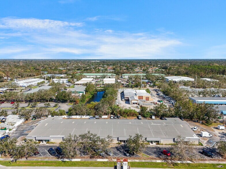 4545 Mariotti Ct, Sarasota, FL à vendre - Aérien - Image 3 de 12