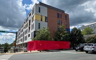 Plus de détails pour 1000 W Main St, Charlottesville, VA - Commerce de détail à louer