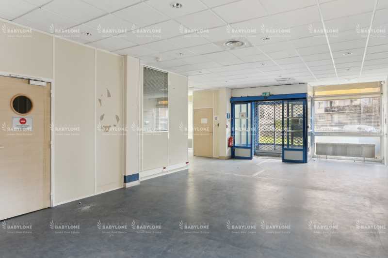 Office in Les Lilas for sale - Interior Photo - Image 3 of 7