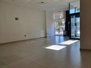 Commerce de détail dans Mairena del Aljarafe, Sevilla à louer Plan d’étage- Image 1 de 9