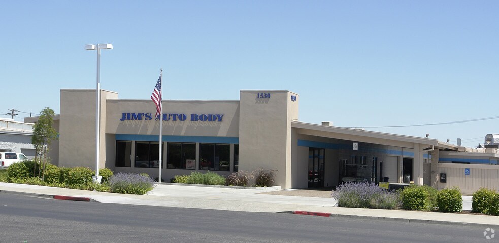 1530 W 10th St, Antioch, CA à louer - Photo du bâtiment - Image 2 de 2