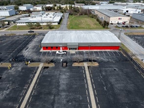 3670 N L St, Pensacola, FL à vendre Photo du bâtiment- Image 2 de 7