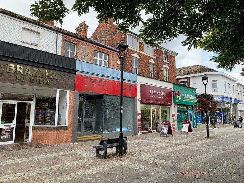 56 Boothferry Rd, Goole for sale - Building Photo - Image 1 of 1