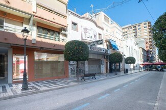 Plus de détails pour Multi-résidentiel à vendre