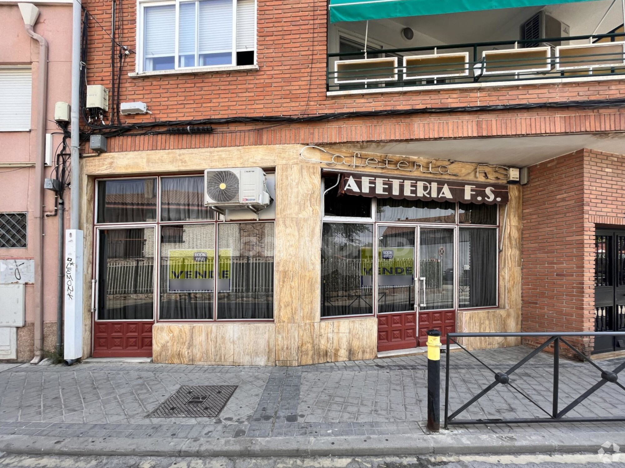 Immeuble residentiel dans Daganzo de Arriba, Madrid à vendre Photo intérieure- Image 1 de 2