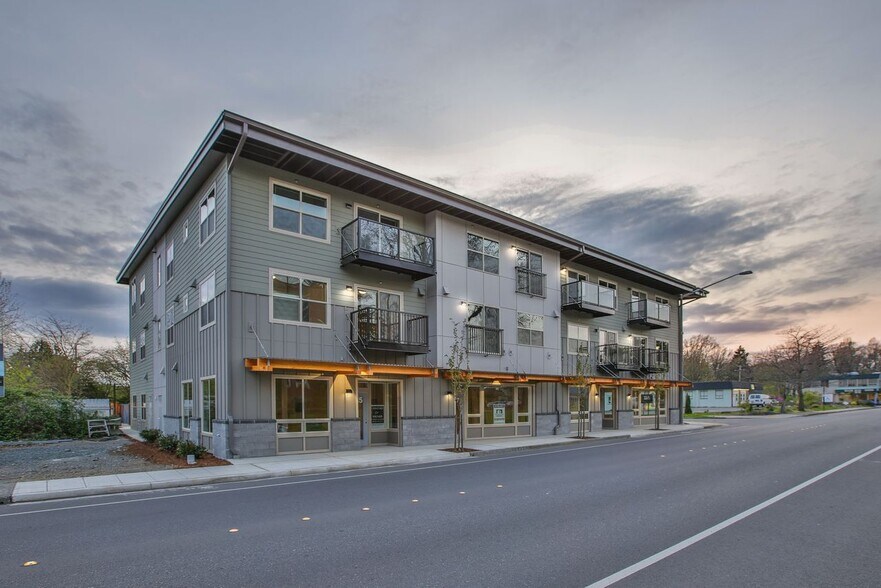 1315 Dupont St, Bellingham, WA à louer - Photo du bâtiment - Image 2 de 14