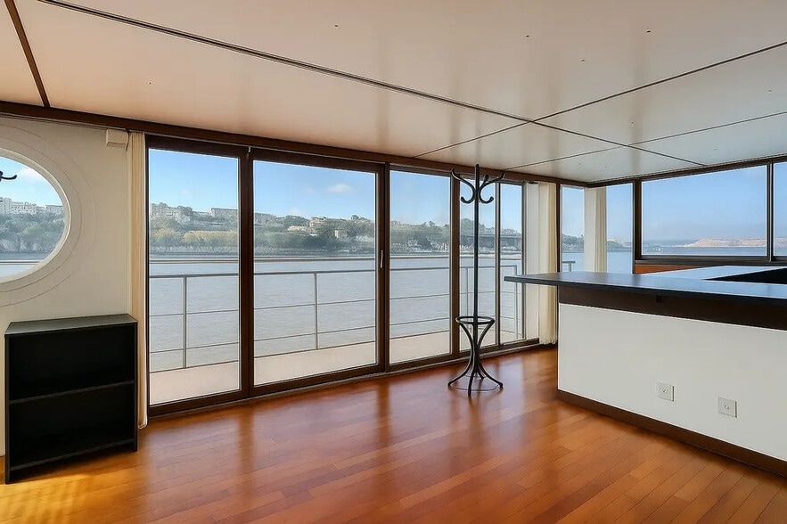 14 Quai Du Quatre Septembre, Boulogne-Billancourt for lease - Building Photo - Image 2 of 5