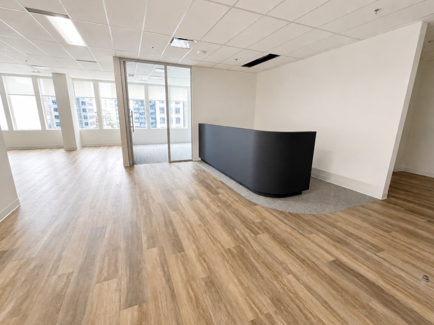 580 Hornby St, Vancouver, BC for lease Interior Photo- Image 1 of 3
