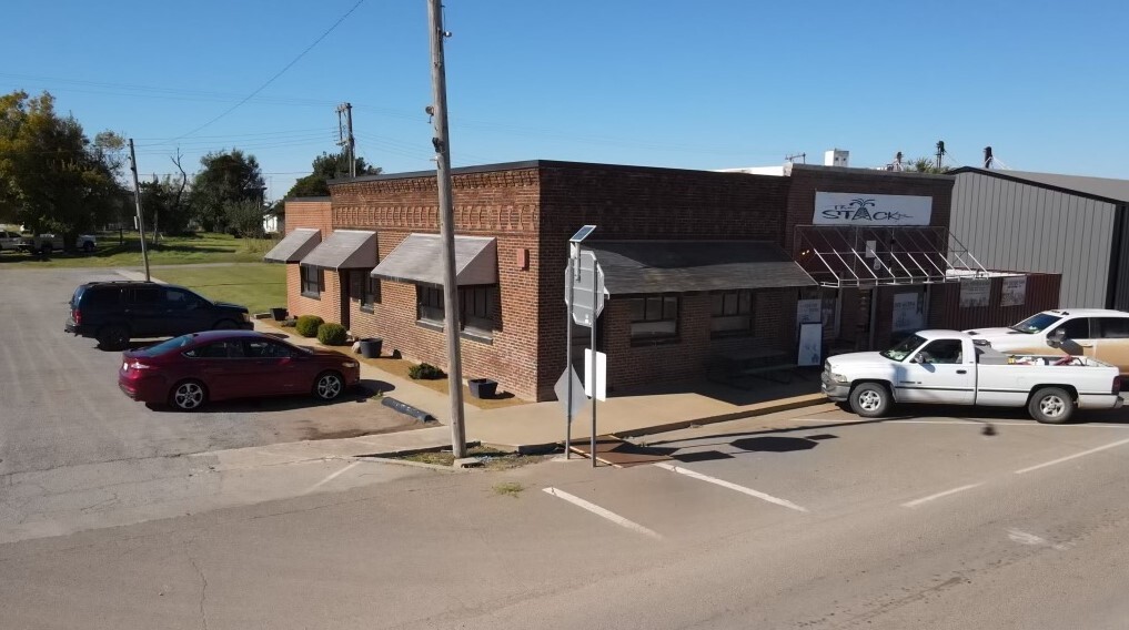 101 N Calumet Rd, Calumet, OK for sale Primary Photo- Image 1 of 1