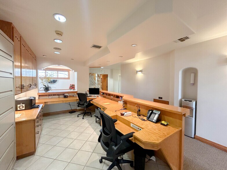 1908 Santa Monica Blvd, Santa Monica, CA for lease - Interior Photo - Image 3 of 8