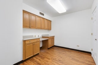 8850 Ralston Rd, Arvada, CO à louer Photo intérieure- Image 2 de 6