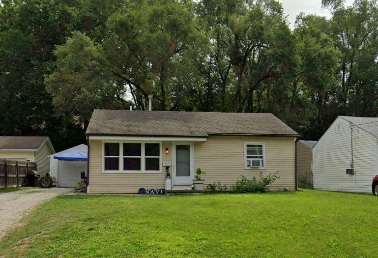 7103 SW 16th St, Des Moines, IA for sale - Primary Photo - Image 1 of 1