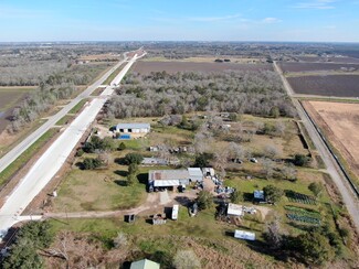 Plus de détails pour 8915 Highway 36, Needville, TX - Industriel à vendre