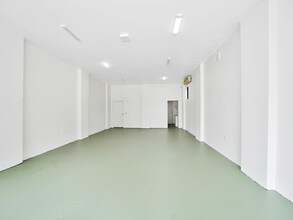 33 Perry St, Lilyfield for lease Interior Photo- Image 2 of 3