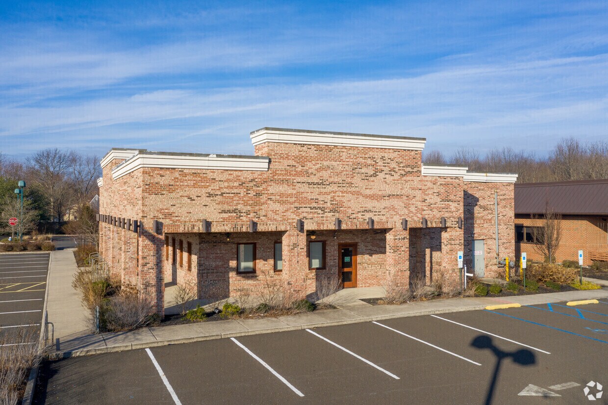 903 Route 73 S, Marlton, NJ for lease Primary Photo- Image 1 of 10