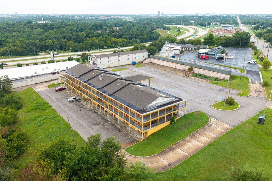 1400 NE 63rd St, Oklahoma City, OK for sale - Building Photo - Image 2 of 22