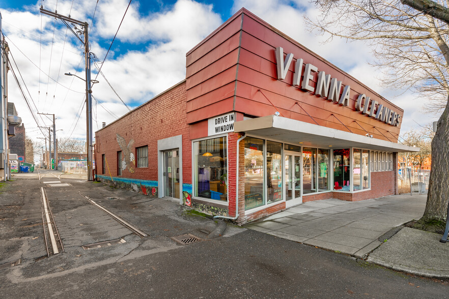 206 E Magnolia St, Bellingham, WA for lease - Primary Photo - Image 1 of 1