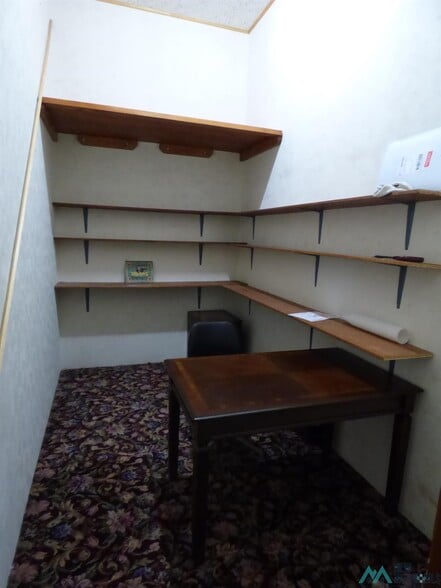 311 Garfield Ave, Springer, NM for sale - Interior Photo - Image 3 of 15