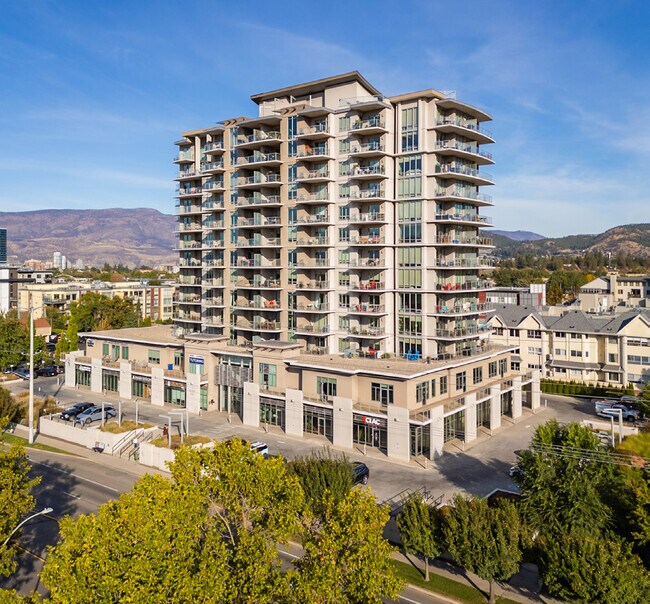 More details for 2040 Springfield Rd, Kelowna, BC - Multifamily for Sale