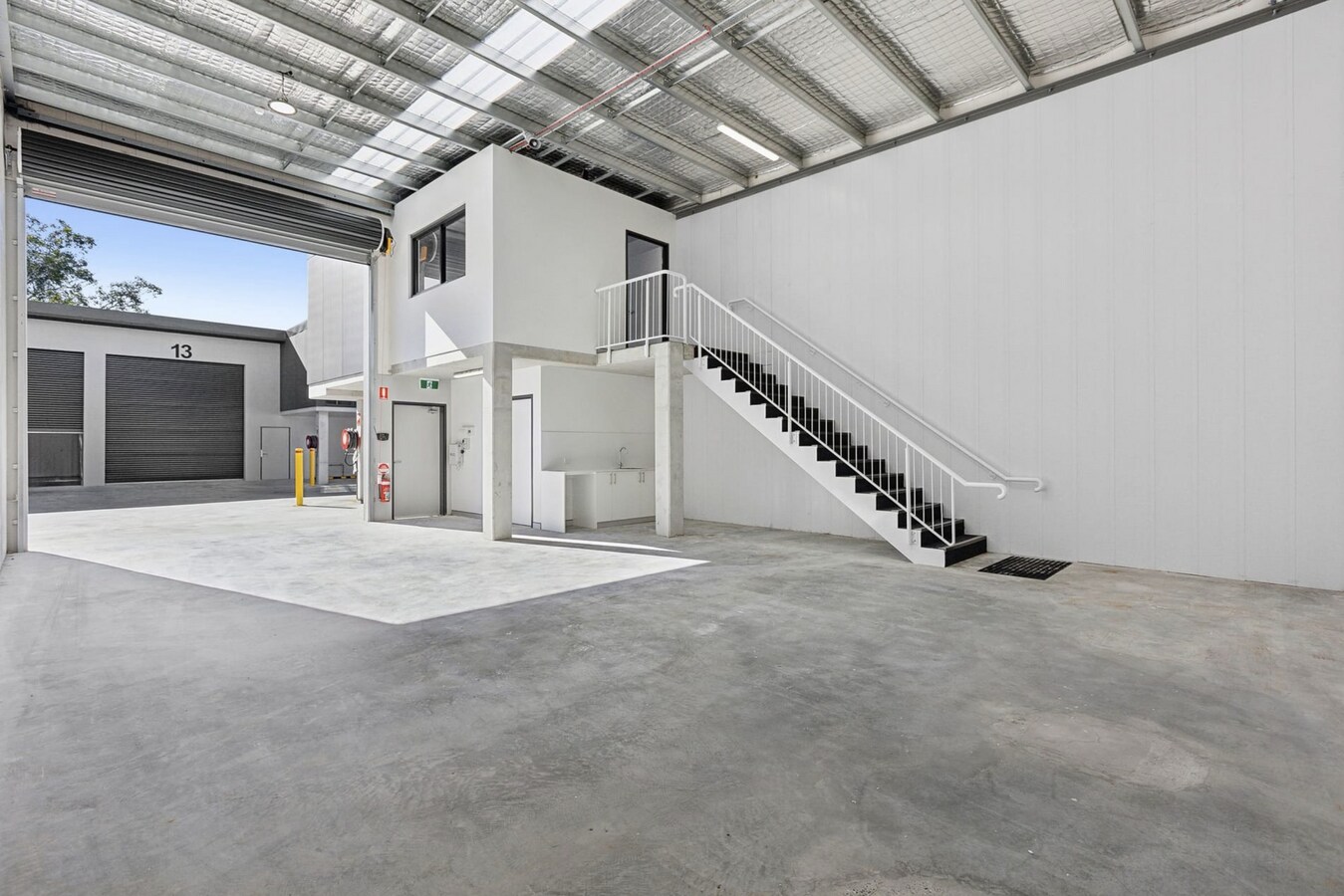 15 Jubilee Ave, Warriewood, NSW 2102 - Unit 16 - - Interior Photo - Image 1 of 4