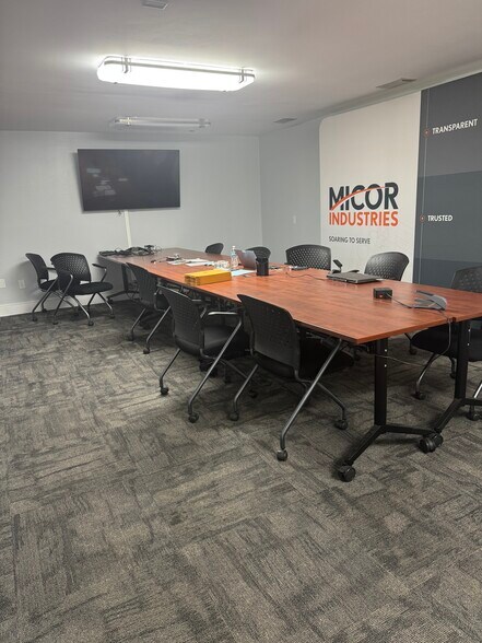 1605 Lake Street and 716 Columbus Avenue portefeuille de 2 propriétés à vendre sur LoopNet.ca - Photo du bâtiment - Image 3 de 27